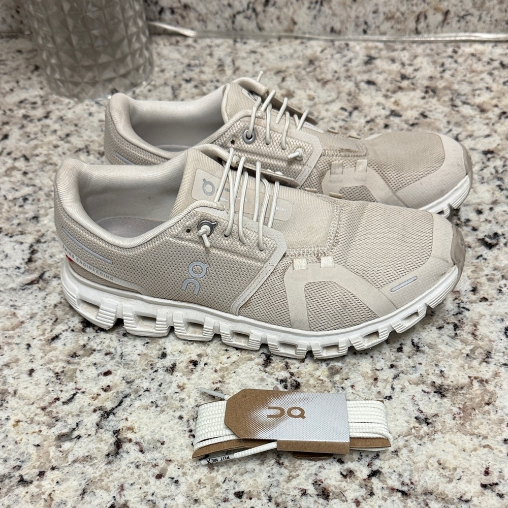 On Running Women's Cream Sneakers